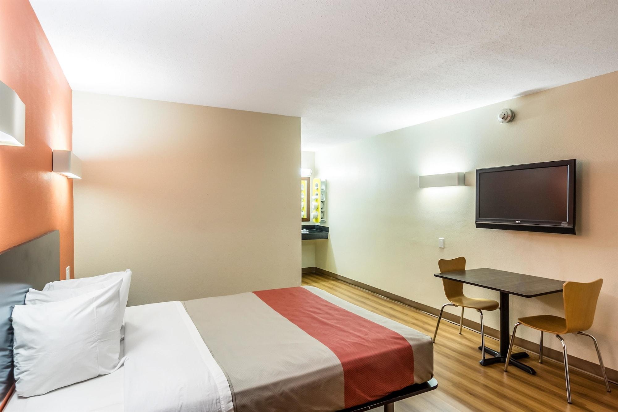 Motel 6 New Brunswick Extérieur photo